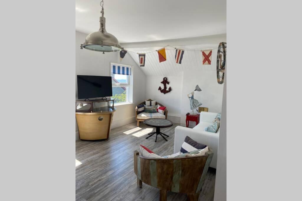 Seagulls Rest Marine Themed Seaview Apartment Крик'єт Екстер'єр фото
